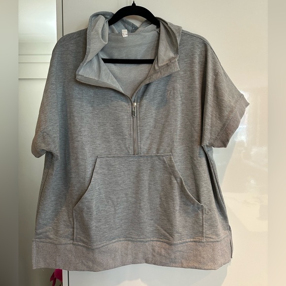 Sweater - Picture 1 of 2